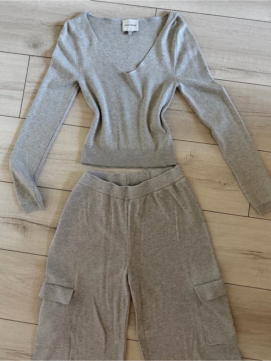 Pink Rose Sweaters - Grey Matching Set